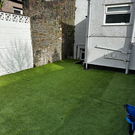Studio Flat Twin - Town Centre Merthyr Tydfil Exterior photo